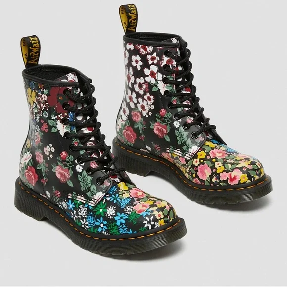 SOLD OUT Dr Martens 1460 Pascal Floral Mash Up Lace Up Black Combat Boots Sz 9 - Picture 2 of 13